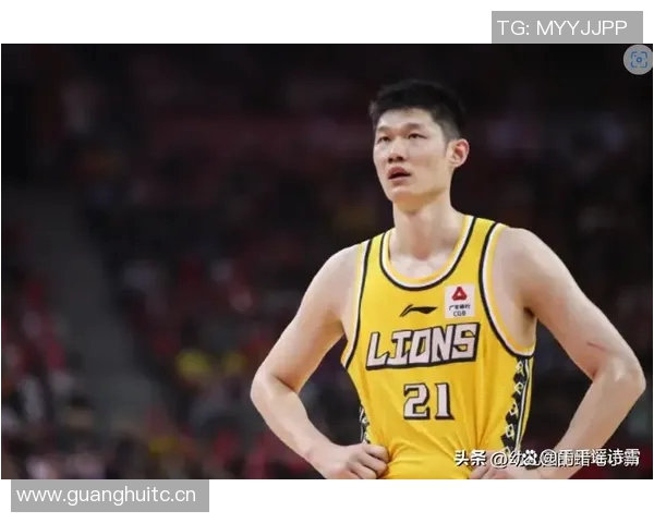 全运会小组赛胡金秋砍下33分6板四川男篮轻取中国香港队