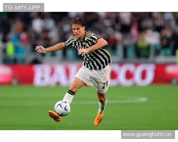 双星齐发力!居莱尔助攻伊尔迪兹梅开二度助力世预赛胜利 双星齐发力!居莱尔助攻伊尔迪兹梅开二度助力世预赛胜利