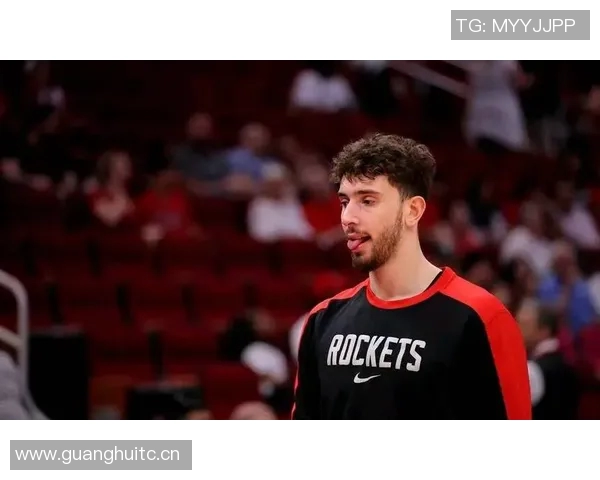 杜兰特称赞申京高位持球能力让对手难以预测他的下一步动作