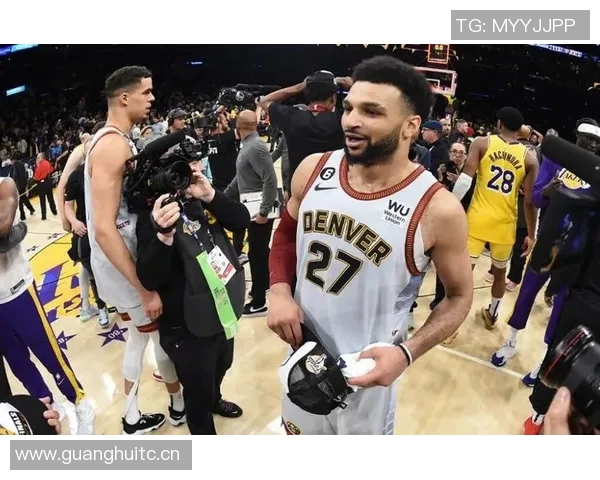 周最佳球员揭晓贾马尔穆雷场均298分杰伦布朗带队完美表现 周最佳球员揭晓贾马尔穆雷场均298分杰伦布朗带队完美表现