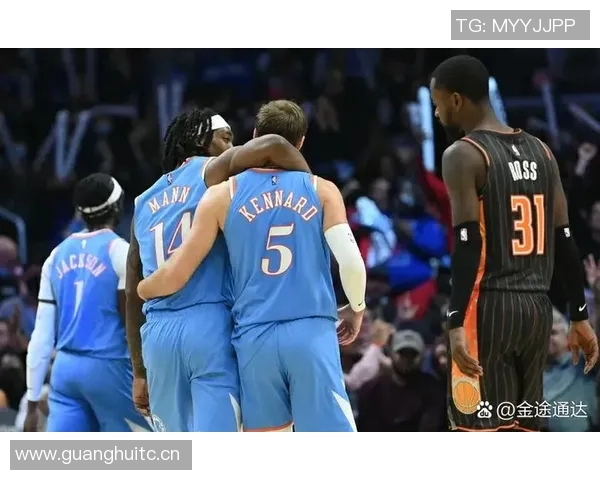 多支球队争抢保罗湖人掘金火箭尼克斯均表达兴趣