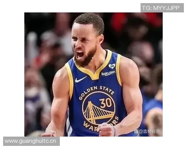 库里三分球精彩表现引发热议一度登上微博热搜榜第二位