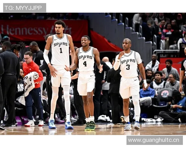 米奇约翰逊强调赛季尚未结束不应过早讨论季后赛前景