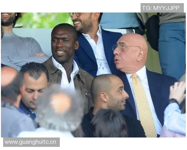 巴黎主席纳赛尔亲临现场观战米兰德比引发热议