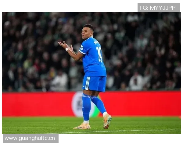 赫伊森伤情无碍将全力出战皇马对阵埃尔切的关键比赛 赫伊森伤情无碍将全力出战皇马对阵埃尔切的关键比赛