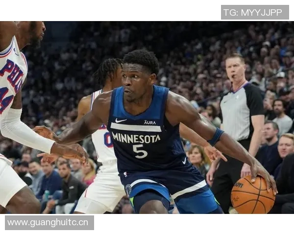 爱德华兹谈三人性格差异与默契直言杰登与里德都很安静