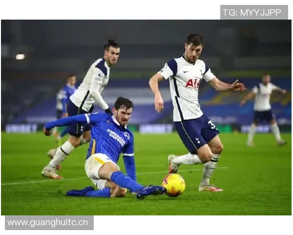 克罗宁执教多年未能带队进季后赛球迷呼吁更换主帅引发热议