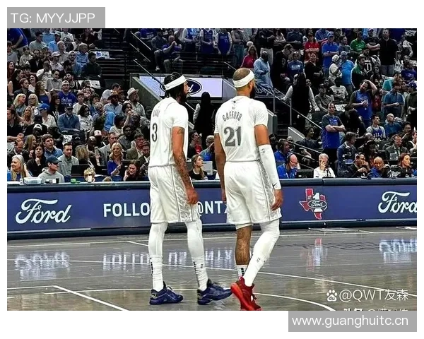 浓眉韧带损伤恢复期不明媒体人调侃谁敢冒险签下他